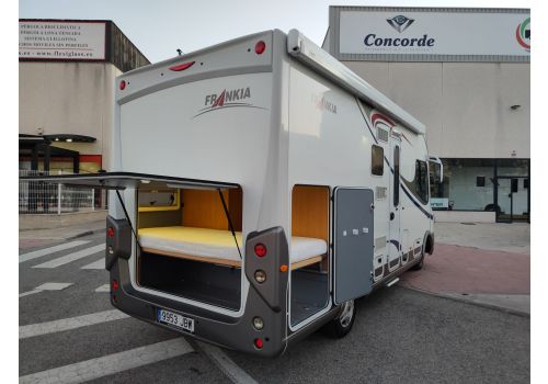 Integral Motorhome FRANKIA Compact Class I640 en Sale Occasion