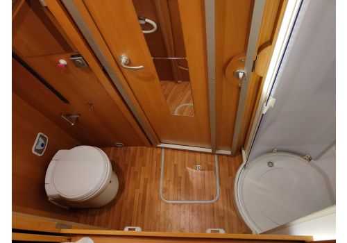Integral Motorhome FRANKIA Compact Class I640 en Sale Occasion
