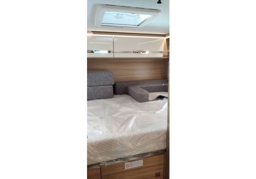 Low Profile Motorhome DETHLEFFS Globebus T1 en Sale Occasion