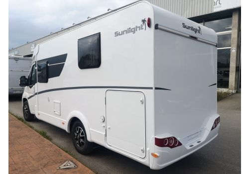 Low Profile Motorhome SUNLIGHT Van V69 Adventure en Sale Occasion