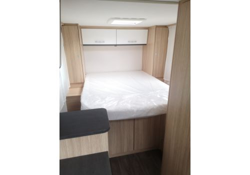 Low Profile Motorhome SUNLIGHT Van V69 Adventure en Sale Occasion