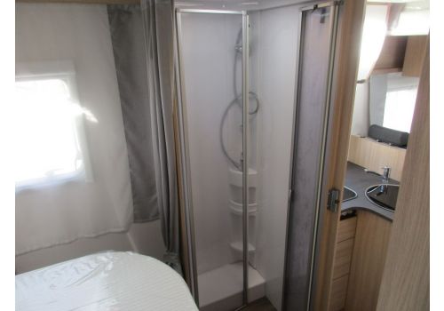 Low Profile Motorhome SUNLIGHT T 69 L en Sale Occasion