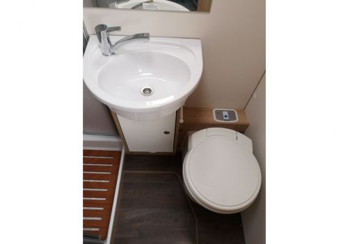 Capuchina Motorhome SUNLIGHT A 68 en Sale Occasion