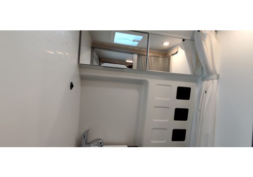 Camper Van DREAMER Fun D60 en Sale Occasion