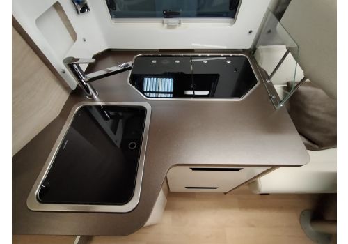 Low Profile Motorhome RAPIDO 696F Ultimate Line en Sale Occasion
