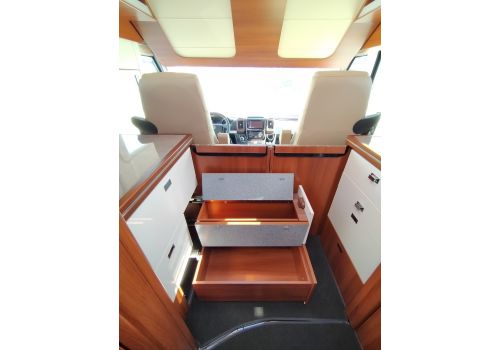 Integral Motorhome CARTHAGO Liner For Two 53 L en Sale Occasion