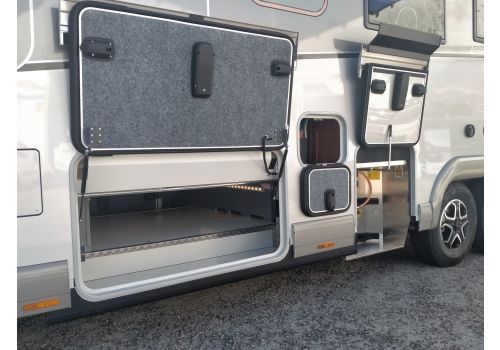 Integral Motorhome CARTHAGO Liner For Two 53 L en Sale Occasion
