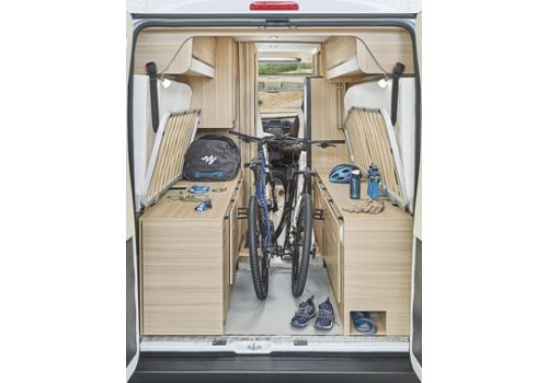 Camper Van DREAMER Fun D68 Exclusive en Catalog