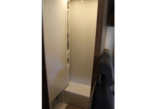 Capuchina Motorhome DETHLEFFS Trend A 5887 modelo 2019 en Sale Occasion