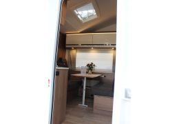 Capuchina Motorhome DETHLEFFS Trend A 5887 modelo 2019 in Sale Occasion