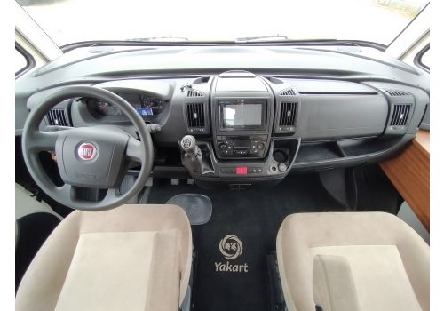 Integral Motorhome DETHLEFFS Advantage I 7051 en Sale Occasion