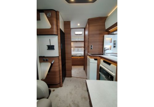Integral Motorhome RAPIDO 8086dF Ultimate Line en Sale Occasion