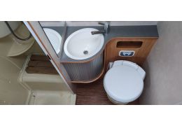 Low Profile Motorhome ADRIA Coral 660 SL en Sale Occasion