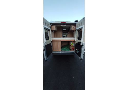 Camper Van CARADO Carado en Sale Occasion