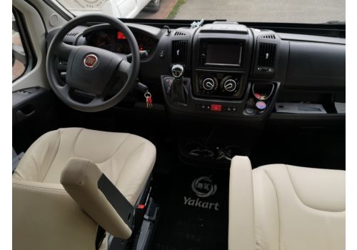 Low Profile Motorhome RAPIDO 696 F 2020 en Sale Occasion