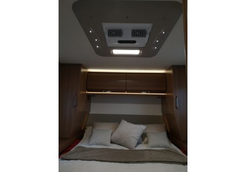 Low Profile Motorhome RAPIDO 696 F 2020 en Sale Occasion
