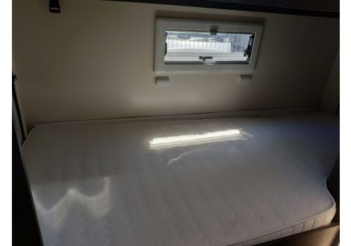 Low Profile Motorhome ROLLER TEAM Kronos 274 TL en Sale Occasion