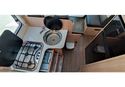 Low Profile Motorhome SUNLIGHT T 68 en Sale Occasion