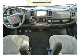 Low Profile Motorhome DETHLEFFS Globebus T-1 en Sale Occasion