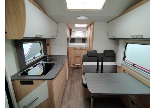 Capuchina Motorhome SUNLIGHT A-70 en Sale Occasion