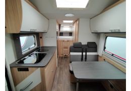 Capuchina Motorhome SUNLIGHT A-70 en Sale Occasion