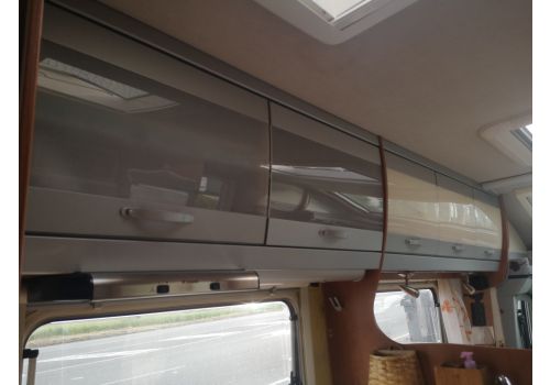 Low Profile Motorhome KARMAN Ontario 695 en Sale Occasion
