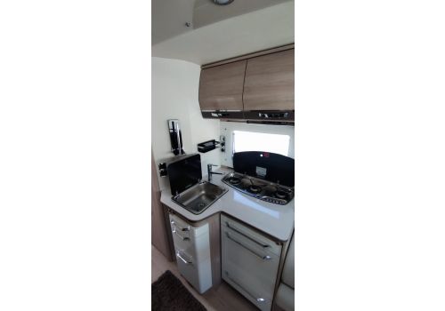 Integral Motorhome RAPIDO 8066 DF en Sale Occasion