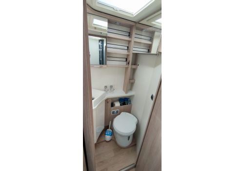 Integral Motorhome RAPIDO 8066 DF en Sale Occasion