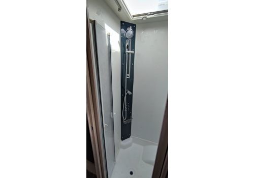 Integral Motorhome RAPIDO 8066 DF en Sale Occasion