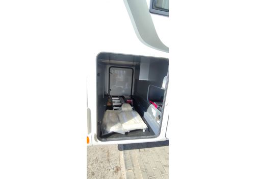 Integral Motorhome RAPIDO 8066 DF en Sale Occasion