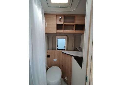 Camper Van SUNLIGHT Cliff 600 en Sale Occasion