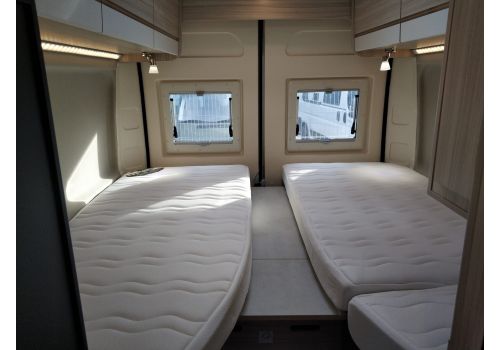 Camper Van DREAMER D68 Exclusive en Sale Occasion
