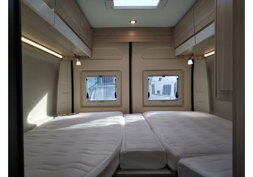 Camper Van DREAMER D68 Exclusive en Sale Occasion