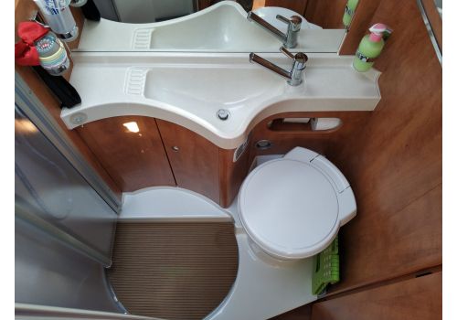 Integral Motorhome CARTHAGO C-Compactline I138 en Sale Occasion