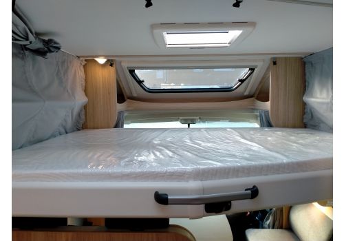 Low Profile Motorhome SUNLIGHT T69L en Rent