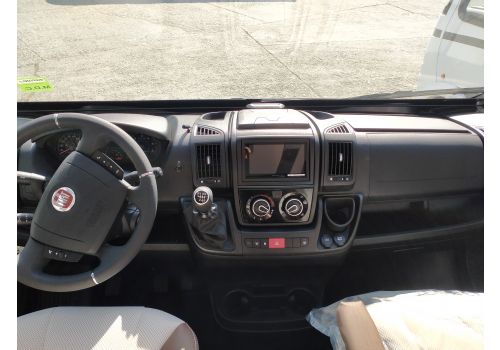 Camper Van DREAMER Camper Van XL en Sale Occasion