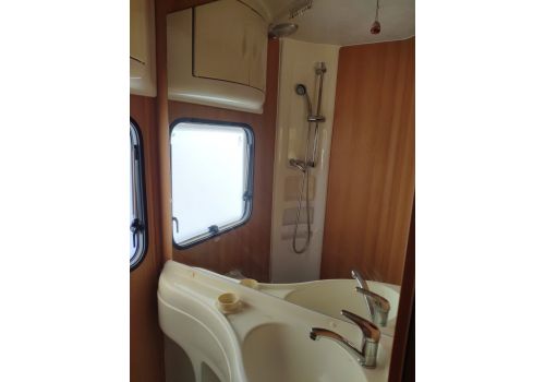 Capuchina Motorhome MC LOUIS M 700 en Sale Occasion