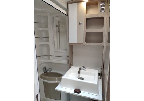Low Profile Motorhome ILUSION 590 XMK en Sale Occasion