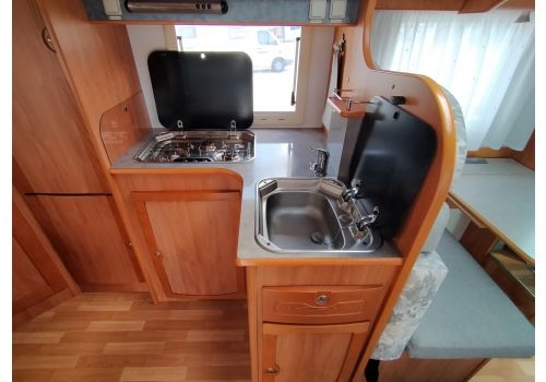 Low Profile Motorhome MONCAYO 535 MEDITERRÁNEO en Sale Occasion