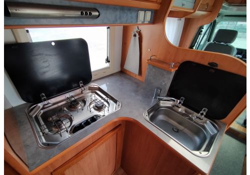 Low Profile Motorhome MONCAYO 535 MEDITERRÁNEO en Sale Occasion
