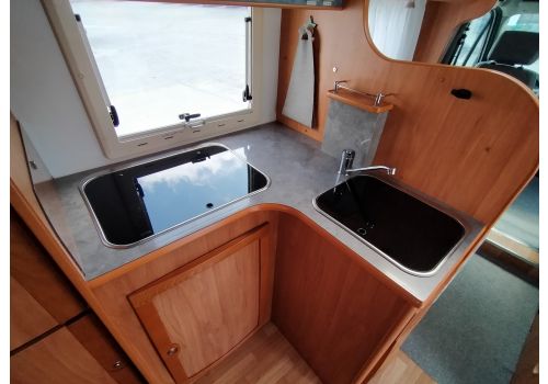 Low Profile Motorhome MONCAYO 535 MEDITERRÁNEO en Sale Occasion