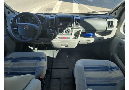 Low Profile Motorhome ADRIA Coral Silver S 650 SP en Sale Occasion