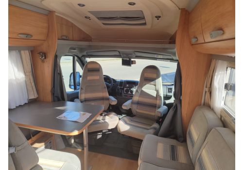 Low Profile Motorhome ADRIA Coral Silver S 650 SP en Sale Occasion