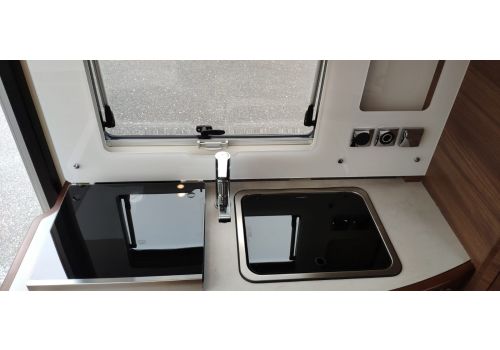 Low Profile Motorhome RAPIDO C56 en Sale Occasion
