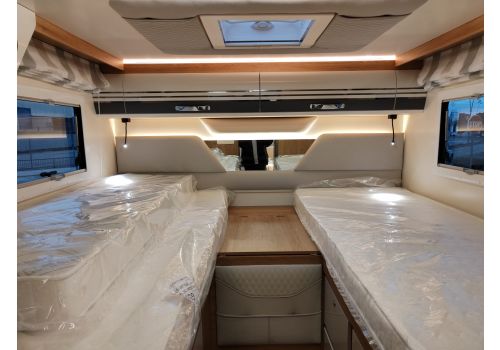 Integral Motorhome ROLLER TEAM Zefiro 284 INT en Sale Occasion
