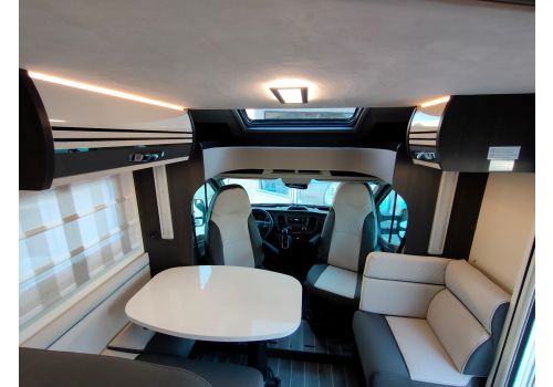 Low Profile Motorhome ROLLER TEAM Kronos 294 TL en Sale Occasion