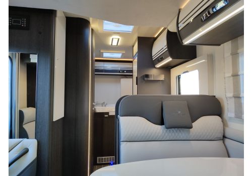 Low Profile Motorhome ROLLER TEAM Kronos 294 TL en Sale Occasion