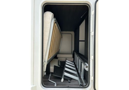 Capuchina Motorhome ROLLER TEAM Kronos 277 M en Sale Occasion