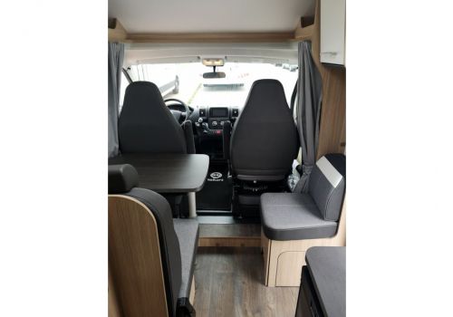 Low Profile Motorhome SUNLIGHT V 60 en Sale Occasion