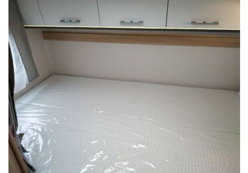 Low Profile Motorhome SUNLIGHT T 65 en Sale Occasion
